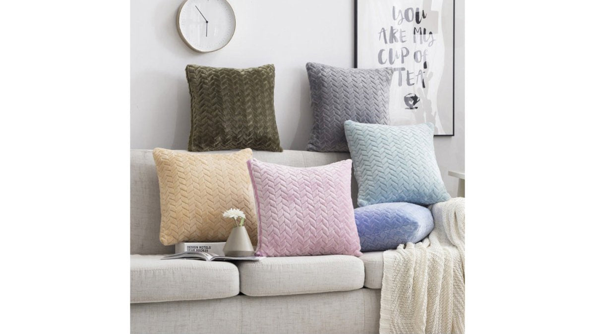 Coastal Throw Pillows for Living Room: A Styling Guide